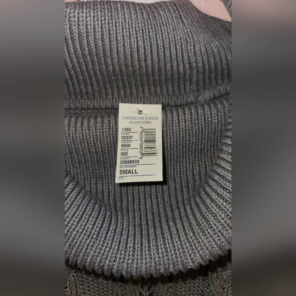 FINAL PRICE!! NWT ! AMERICAN EAGLE OUTFITTERS SWEATER DRESS! - Picture 4 of 4